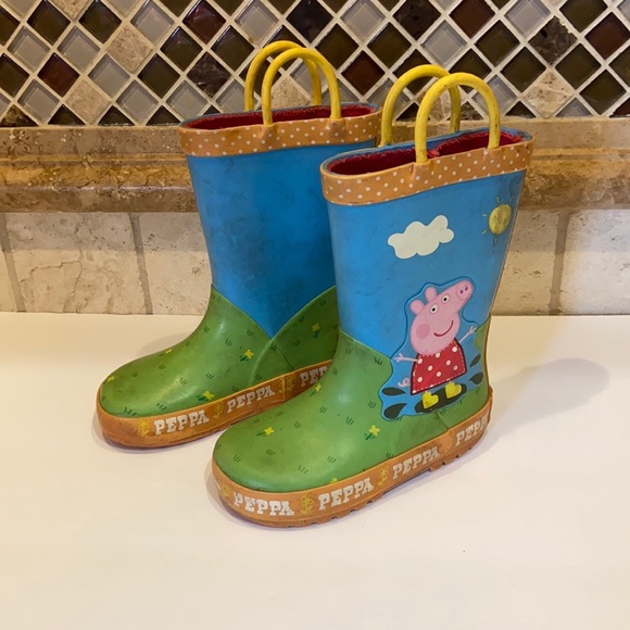 Peppa Pig Shoes Peppa Pig Rain Boots Toddler 7 Poshmark